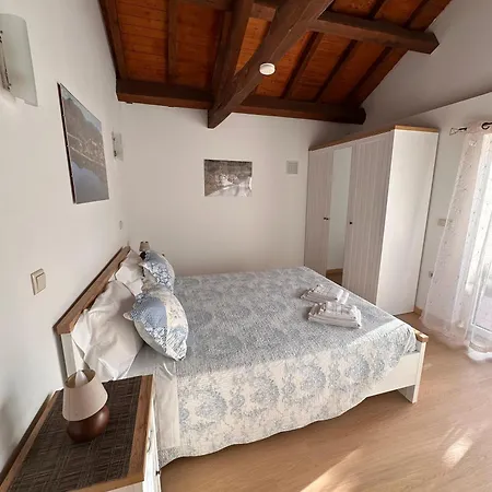 Chale Da Fonte - T2 Σαλέ *