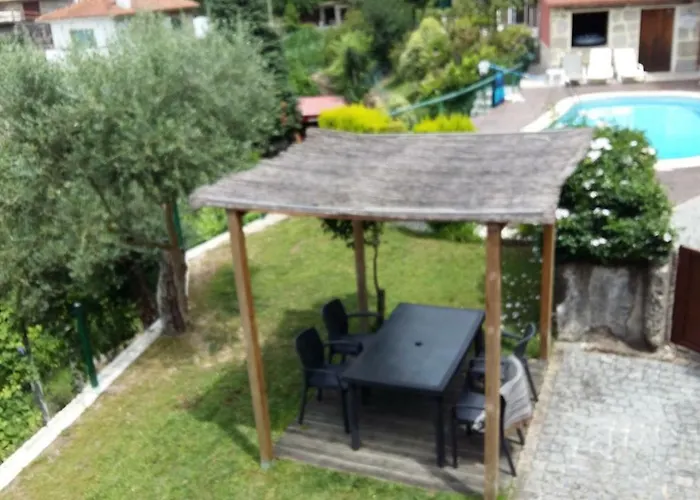 Chale Da Fonte - T2 Σαλέ *